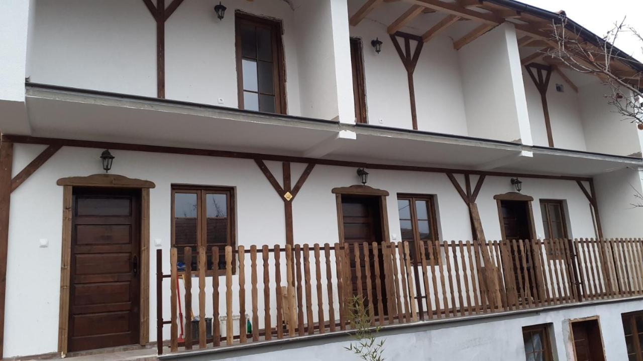 Golemi Kamik Pirot Vlasi Exterior photo